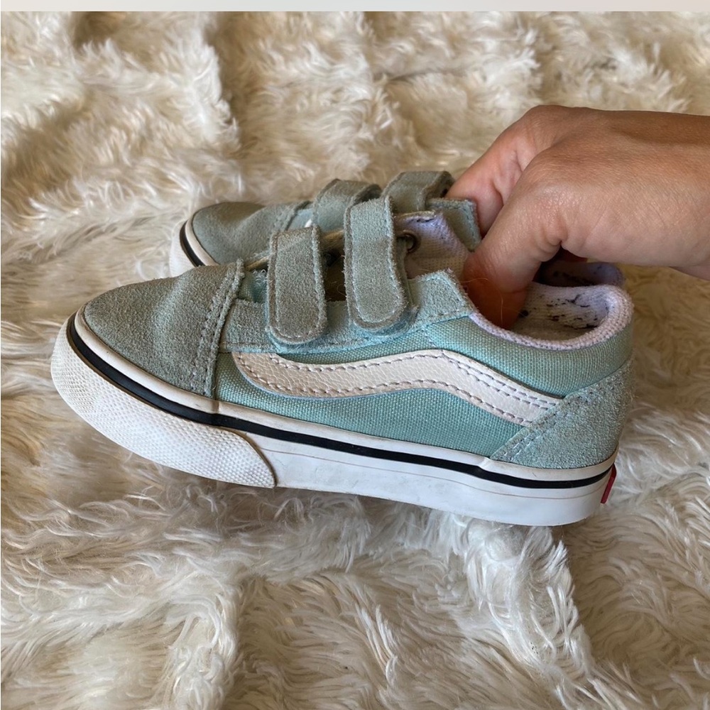 Baby blue toddler vans